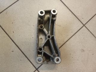 bontott VW GOLF V Motor Tartó Bak (Pozíciófüggetlen)