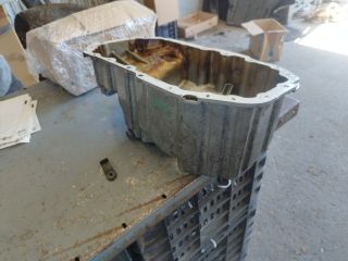 bontott VW GOLF V Olajteknő