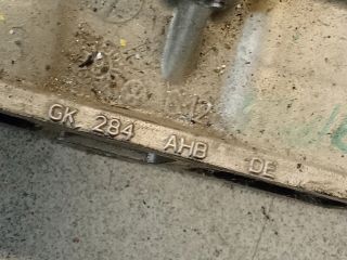 bontott VW GOLF V Porlasztó Sor / Híd