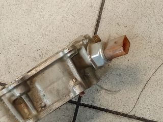 bontott VW GOLF V Porlasztó Sor / Híd