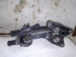 bontott VW GOLF V Termosztátház