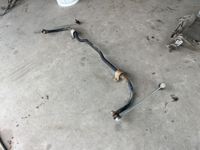 bontott VW GOLF V Első Vízszintes Stabilizátor Rúd