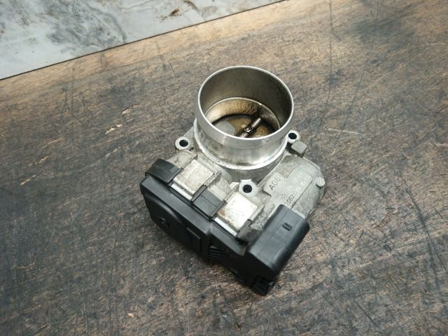 bontott VW GOLF V Fojtószelep (Elektromos)