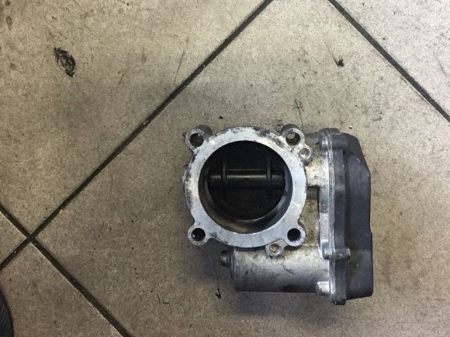 bontott VW GOLF V Fojtószelep (Elektromos)