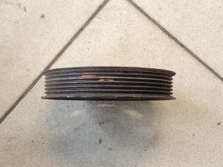 bontott VW GOLF V Főtengely Szíjtárcsa