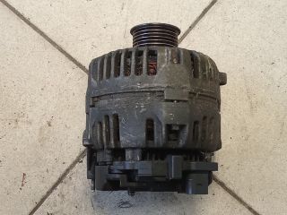 bontott VW GOLF V Generátor