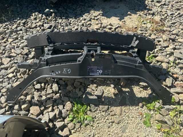 bontott VW GOLF V Homlokfal (Üres lemez)