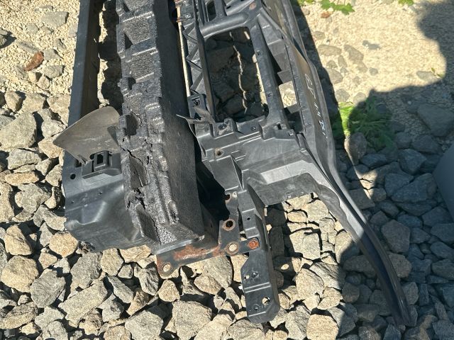 bontott VW GOLF V Homlokfal (Üres lemez)