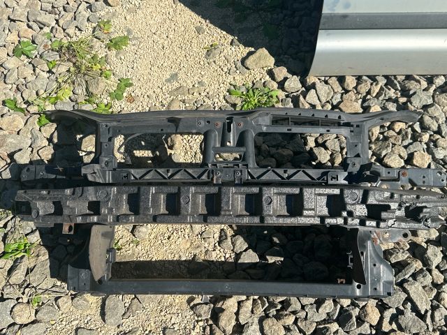 bontott VW GOLF V Homlokfal (Üres lemez)