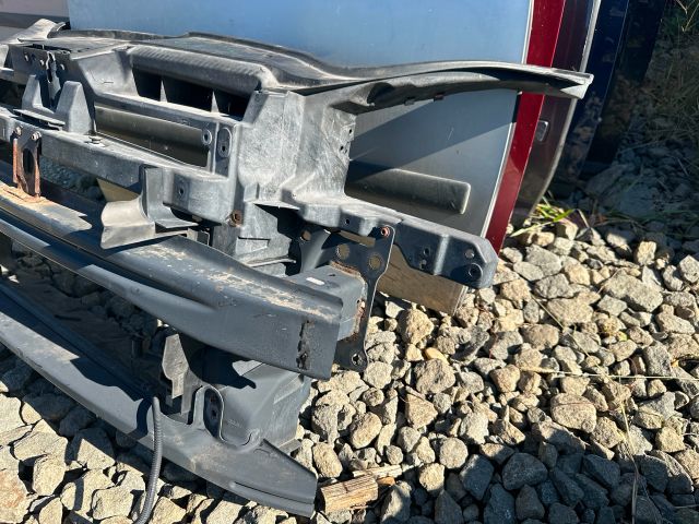 bontott VW GOLF V Homlokfal (Üres lemez)