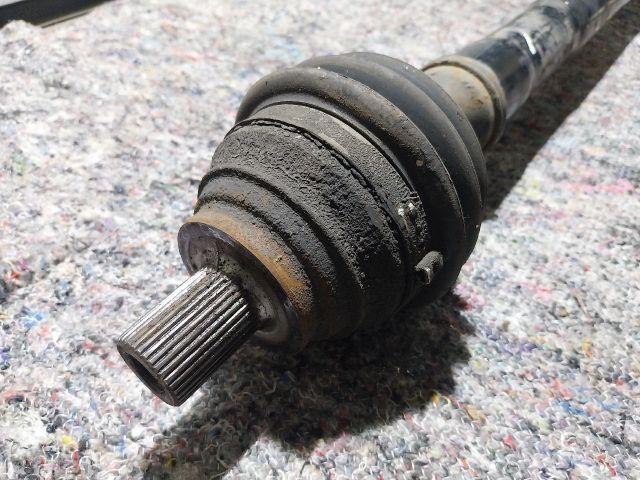 bontott VW GOLF V Jobb Féltengely