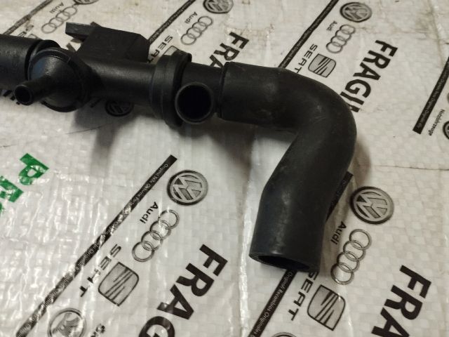 bontott VW GOLF V Kartergázcső