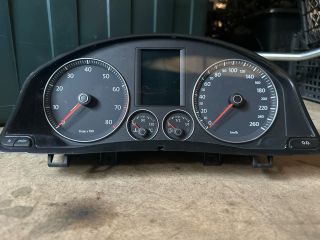 bontott VW GOLF V Kilométeróra