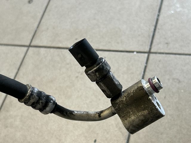 bontott VW GOLF V Klíma Cső