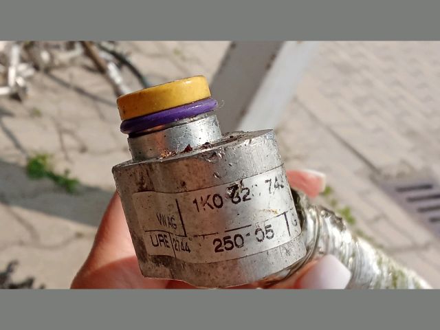 bontott VW GOLF V Klíma Cső