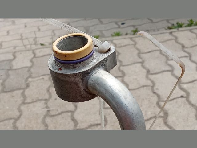 bontott VW GOLF V Klíma Cső