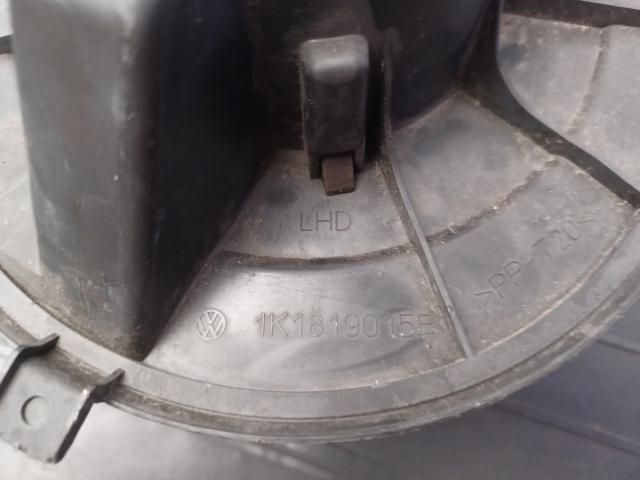 bontott VW GOLF V Klímahűtő Ventilátor