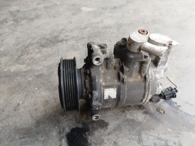 bontott VW GOLF V Klímakompresszor