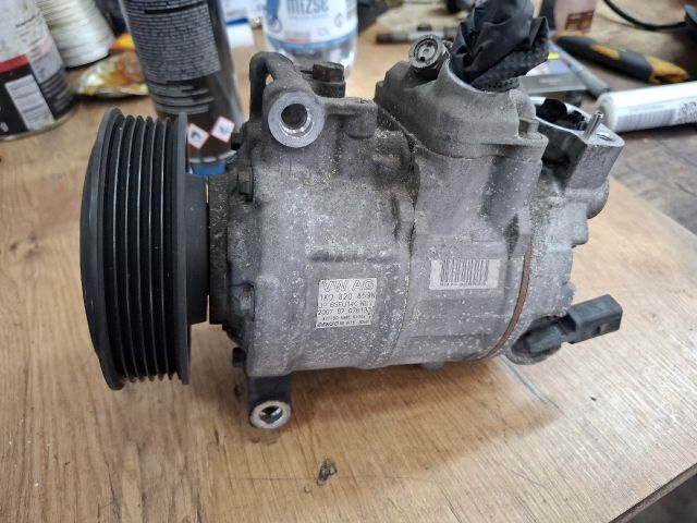 bontott VW GOLF V Klímakompresszor