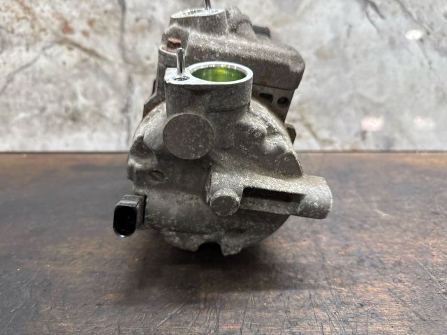 bontott VW GOLF V Klímakompresszor