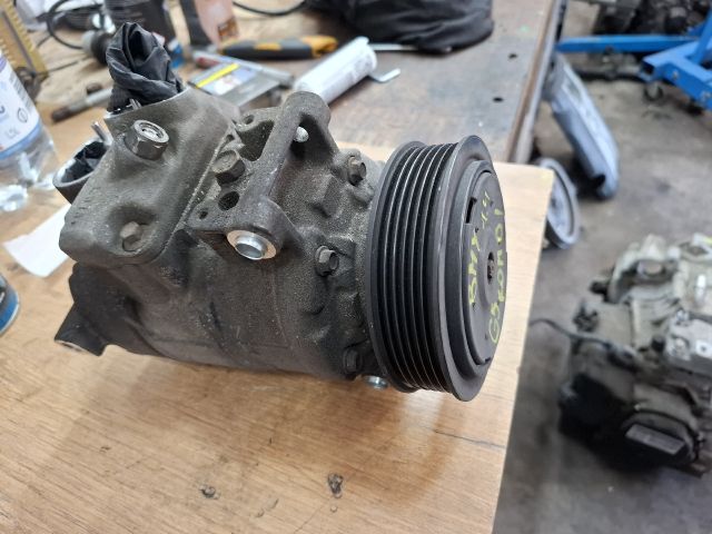 bontott VW GOLF V Klímakompresszor