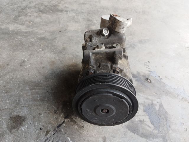 bontott VW GOLF V Klímakompresszor