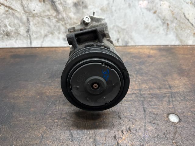 bontott VW GOLF V Klímakompresszor