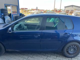 bontott VW GOLF V Motor Tartó Bak Bal