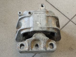 bontott VW GOLF V Motor Tartó Bak (Pozíciófüggetlen)