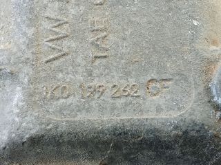 bontott VW GOLF V Motor Tartó Bak (Pozíciófüggetlen)