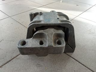 bontott VW GOLF V Motor Tartó Bak (Pozíciófüggetlen)