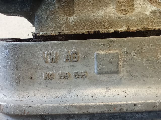 bontott VW GOLF V Motor Tartó Bak (Pozíciófüggetlen)