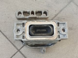 bontott VW GOLF V Motor Tartó Bak (Pozíciófüggetlen)