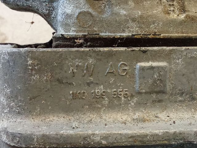 bontott VW GOLF V Motor Tartó Bak (Pozíciófüggetlen)