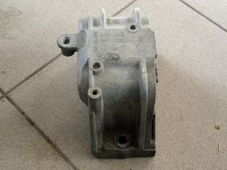 bontott VW GOLF V Motor Tartó Bak (Pozíciófüggetlen)