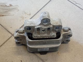bontott VW GOLF V Motor Tartó Bak (Pozíciófüggetlen)