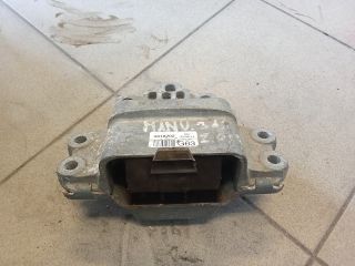 bontott VW GOLF V Motor Tartó Bak (Pozíciófüggetlen)