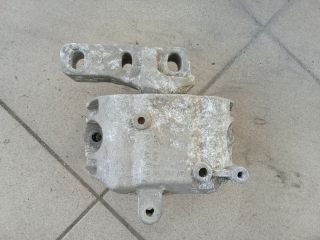 bontott VW GOLF V Motor Tartó Bak (Pozíciófüggetlen)