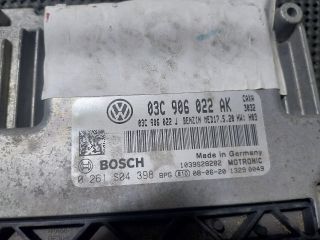 bontott VW GOLF V Motorvezérlő