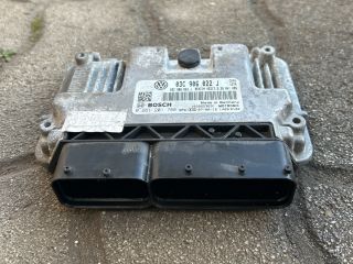 bontott VW GOLF V Motorvezérlő