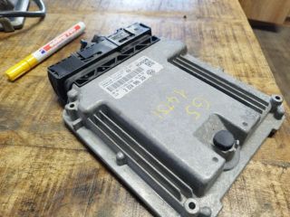 bontott VW GOLF V Motorvezérlő