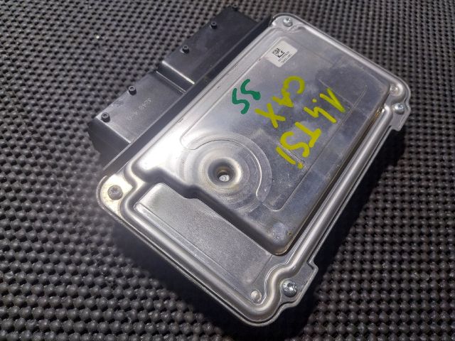 bontott VW GOLF V Motorvezérlő