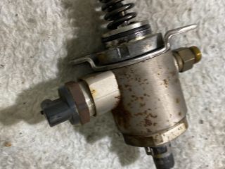 bontott VW GOLF V Nagynyomású Szivattyú