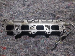 bontott VW GOLF V Nagynyomású Üzemanyag Gyűjtőcső