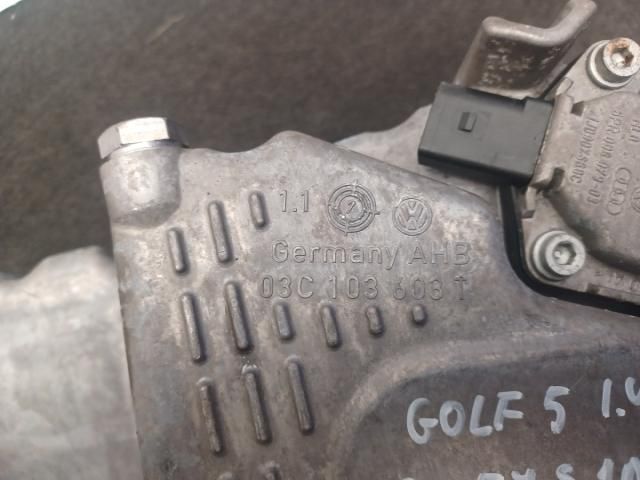 bontott VW GOLF V Olajteknő