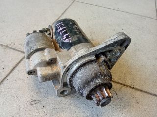 bontott VW GOLF V Önindító