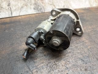 bontott VW GOLF V Önindító