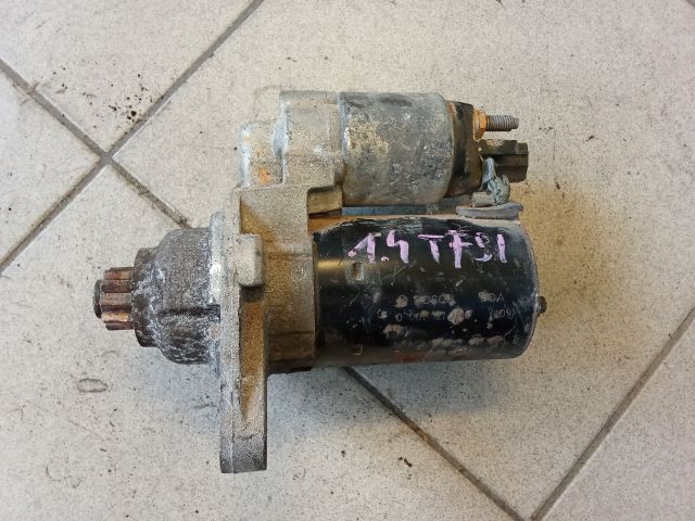 bontott VW GOLF V Önindító