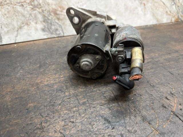 bontott VW GOLF V Önindító