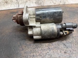 bontott VW GOLF V Önindító